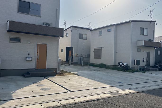 三重県桑名市大字小泉
