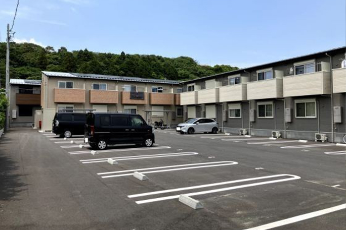 三重県鈴鹿市岸岡町